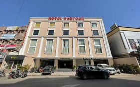 Hotel Santoor Varanasi 3* India
